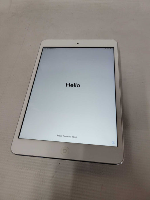 Apple iPad Mini 2 (A1489) - READ Q