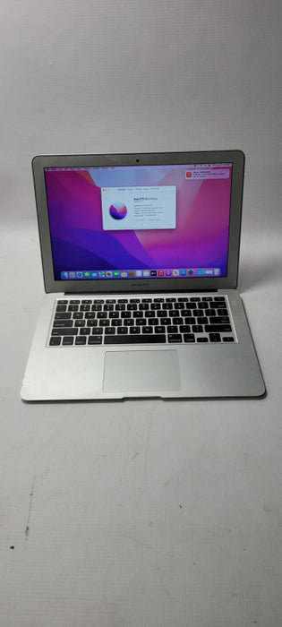Macbook air 13\\" 2017 I5-5350U 8gb ram 500GB Drive