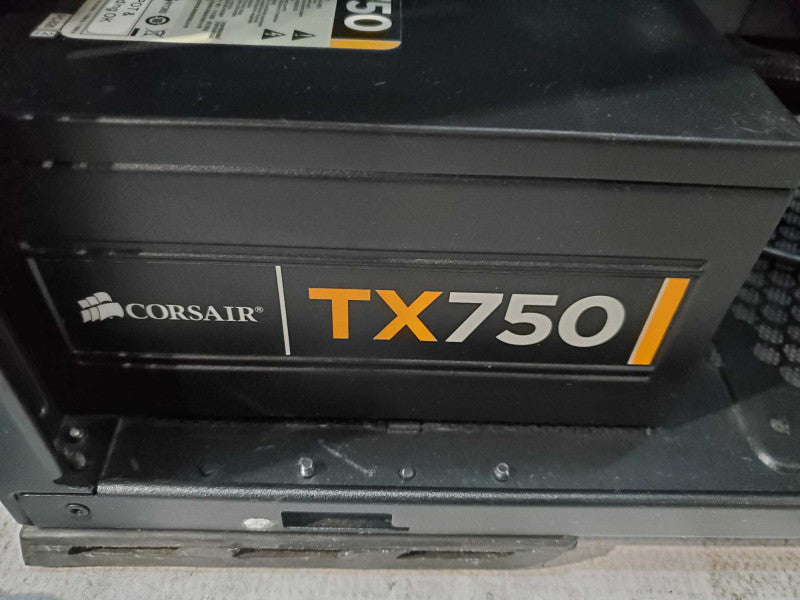 CoolerMaster Mid tower case with 750W PSU