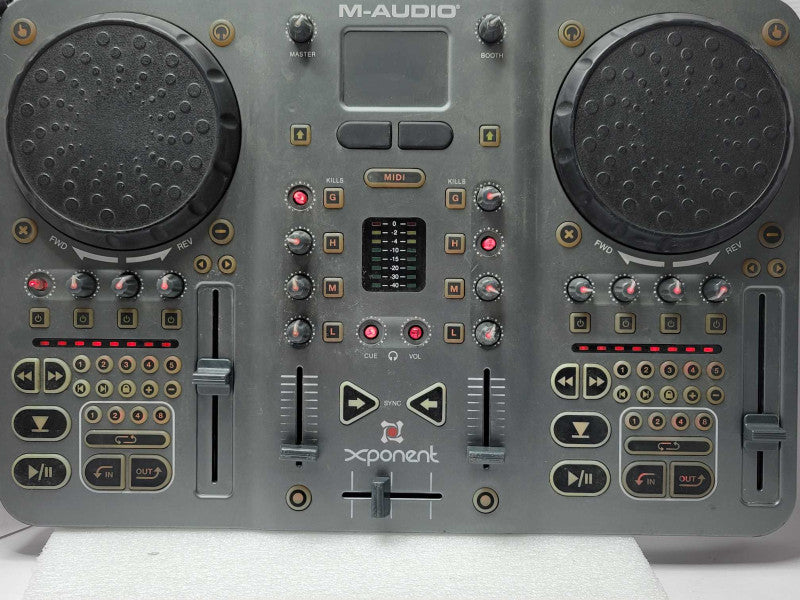 M-Audio xponent AU02-111A1 DJ-Mixer, READ _