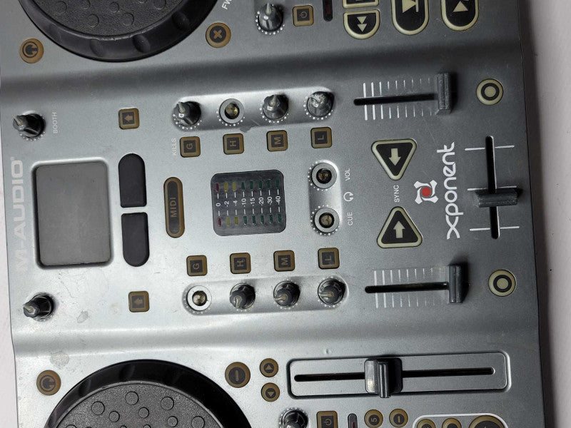 M-Audio xponent AU02-111A1 DJ-Mixer, READ _