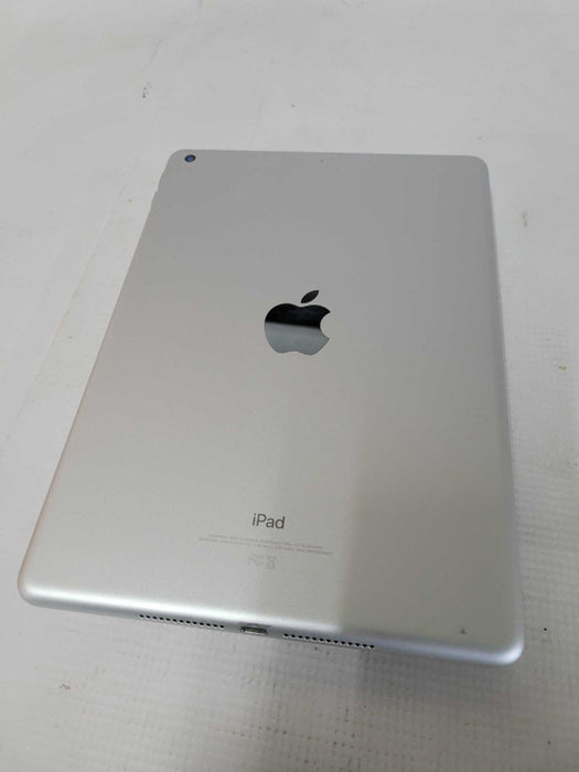 Apple iPad 5th Gen (A1822) - READ