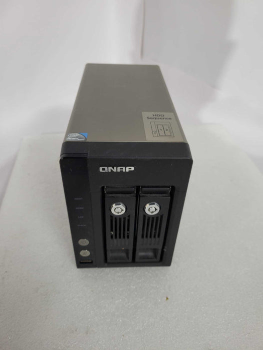QNAP Ts-239 Pro II + 8TB HDD SATA  !