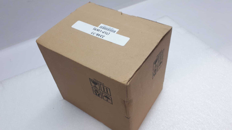 TLPLW9 Replacement Lamp & Housing for Toshiba Projectors &