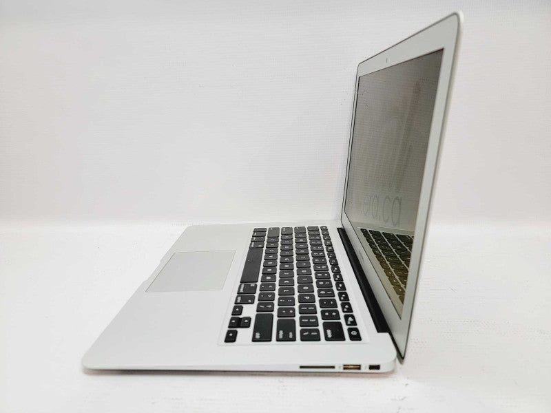 Apple Macbook Air 2017 13\\" Core i5-5350U @ 1.8GHz 8GB DDR3 500GB SSD (