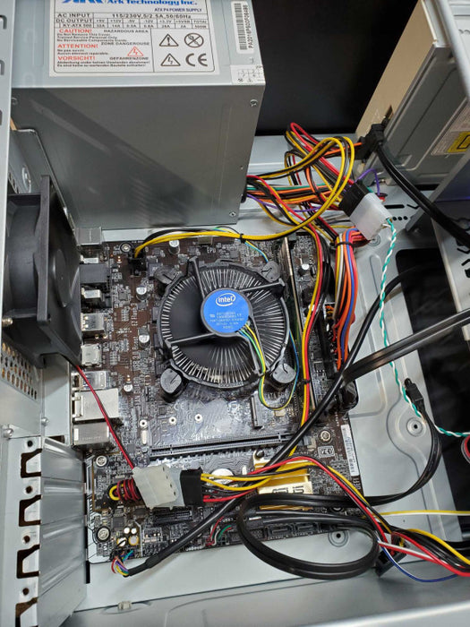 Custom PC - Intel i5-7400 @ 3.00 GHZ 8GB DDR4 500W PSU