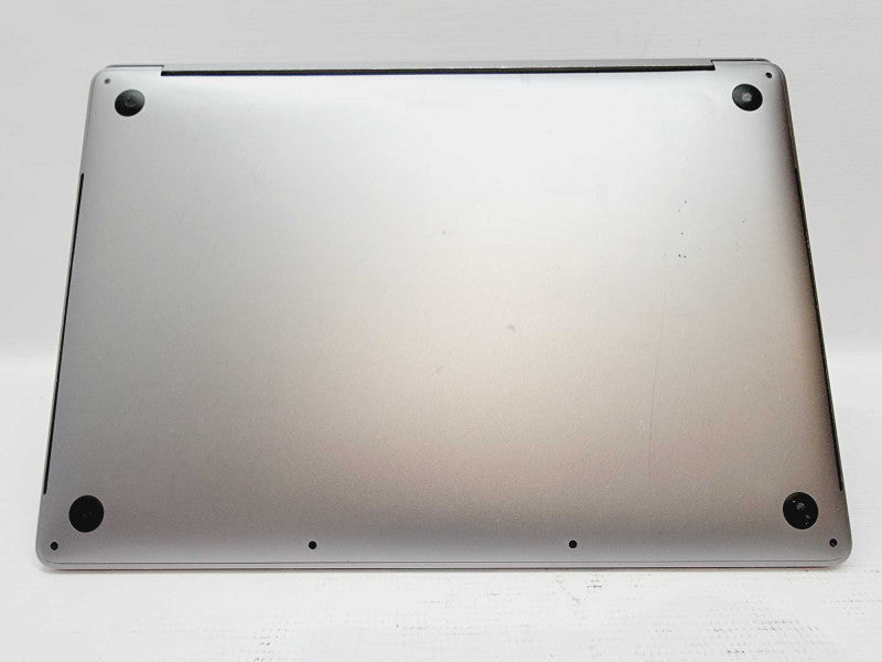 Apple Macbook Pro 2016 15\\" Core i7-6700HQ @ 2.6GHz 16GB DDR3 250GB SSD Radeon Pro 450 2GB (