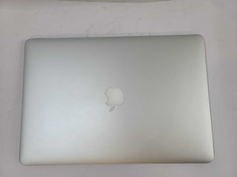 MacBook Pro A1398 i7-4870HQ, 16GB DDR3, 1TB HDD **Battery Service reccomend Î²