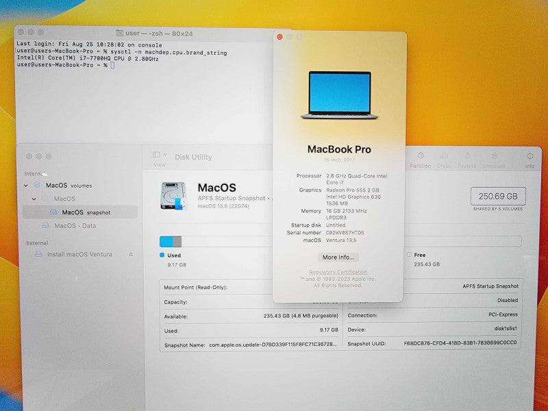 Apple Macbook Pro 2017 15\\" Core i7-7700HQ @ 2.8GHz 16GB DDR3 250GB SSD (