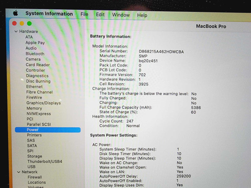 Apple Macbook Pro 2017 15\\" Core i7-7700HQ @ 2.8GHz 16GB DDR3 250GB SSD (