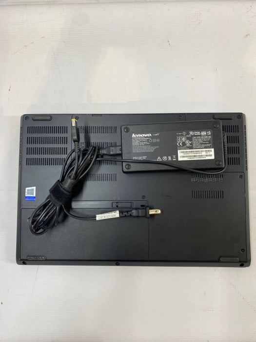 Lenovo ThinkPad P52 Laptop i7-8850H QUADRO P3200 2GB GPU 32GB RAM 512GB SSD