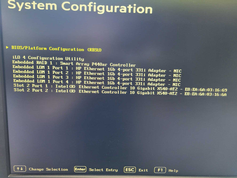HP Proliant DL360 Gen9 2x Xeon E5-2640 V3  / 112GBb ram / P440ar raid