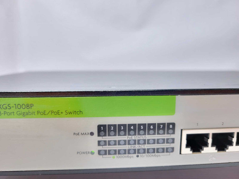 Luxul XGS-1008P 8-Port Gigabit PoE/PoE+ Desktop Switch  _