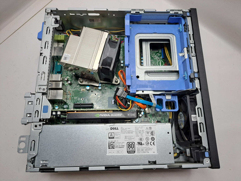 Dell Precision 3420 SFF Xeon E3-1270 v5 @ 3.60GHz 16GB DDR4 Quadro K1200 )