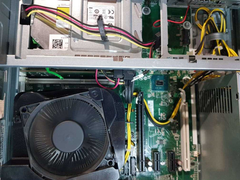 HP EliteDesk 800 G3 SFF Core i7-6700 CPU @ 3.40GHz 8GB DDR4 Ram