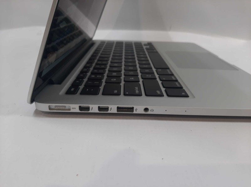 Apple Macbook Pro Retina 2015 13\\" Core i5-5257U @ 2.7GHz 16GB DDR3 250GB SSD