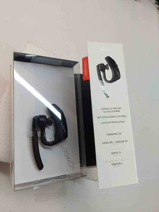 Plantronics Voyager 5200 PN: 203500-103 Model:POTE16 PLT  Bluetooth headset Q