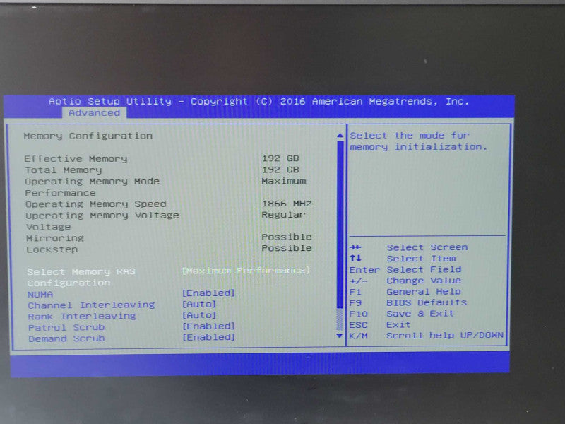 Cisco C220M4, 2x Xeon E5-2640v3 2.6GHz, 192GB RAM, 2x PSU, 2.5\\" _