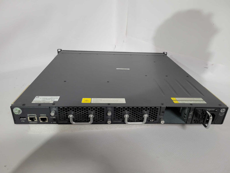 HP JG896A FlexFabric 5700-40XG-2QSFP+ Switch  !