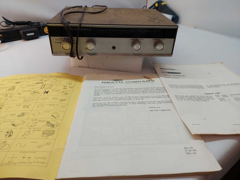 HeathKit Solid State Stereo Amplifier Model: AA-14
