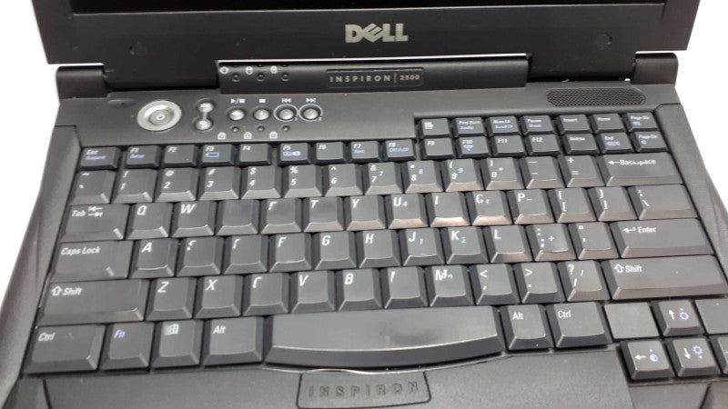 Vintage Dell Inspiron PP02L i2500 &