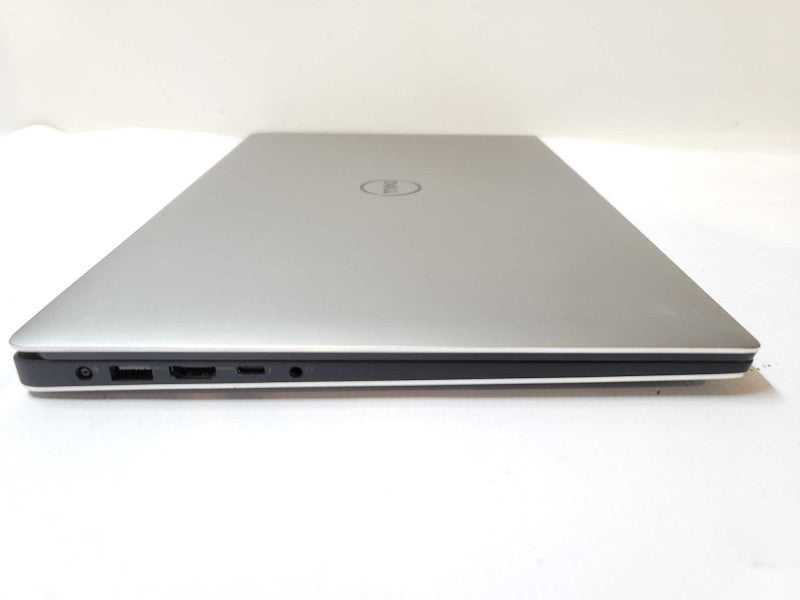 Dell XPS 15 9560, i7-7700HQ, 4K Touch 32GB DDR4, 4GB GTX 1050, 1TB NVMe Î²