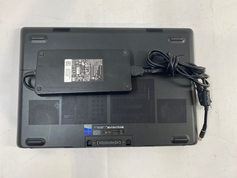 DELL PRECISION 7710 Core i7-6820HQ QUADRO M4000M 4GB GPU 32GB RAM 512GB SSD