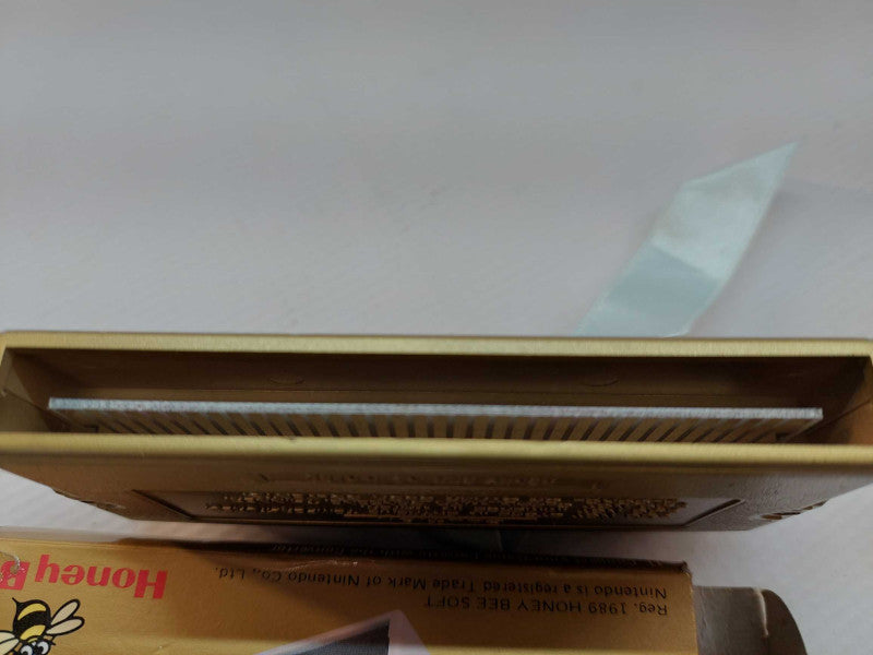 Honey Bee Family Convertor Nintendo Reg.1989 Honey Bee Soft Gold Game Convert
