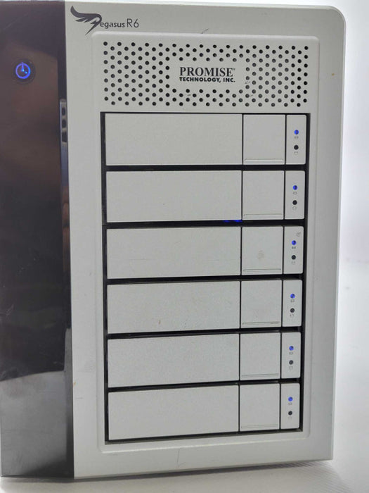 Promise Technology Pegasus R6 6-Bay Thunderbolt RAID storage, READ _