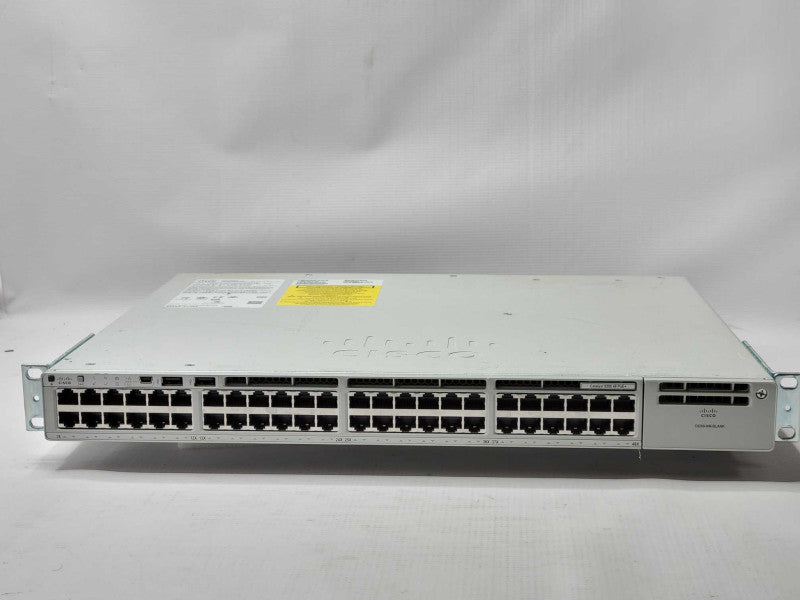 Cisco Catalyst C9200 C9200-48P-E V01 48 port gigabit PoE+ network switch _