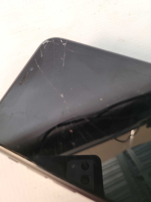 Apple iPhone XR 64GB (A1984) - READ