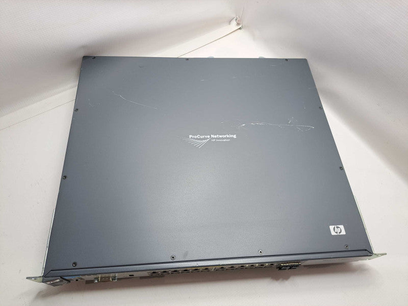 HP Procurve 3500YL-24G J8692A 24-Port Gigabit PoE Switch + 10G SFP+ Module )