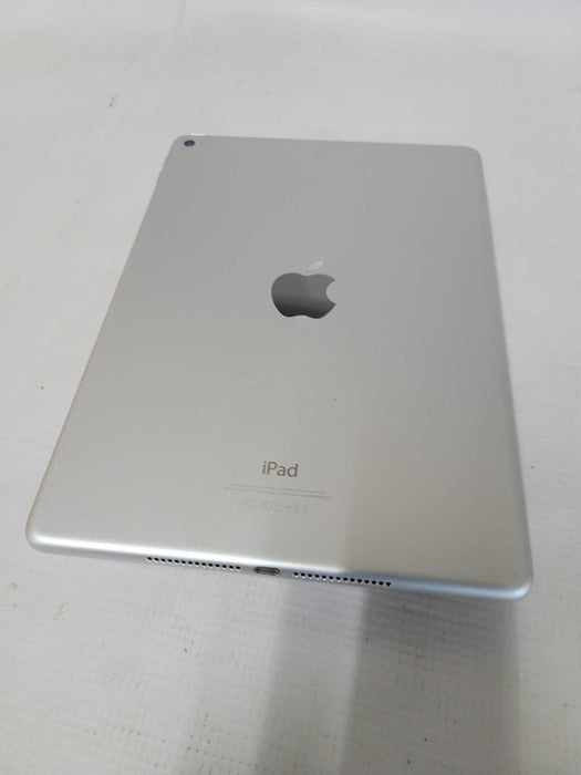 Apple iPad Air 2 16GB (A1566) - READ Q