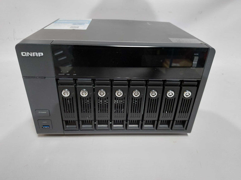 QNAP Network attached storage TS-853 Pro-8G - READ BELOW #