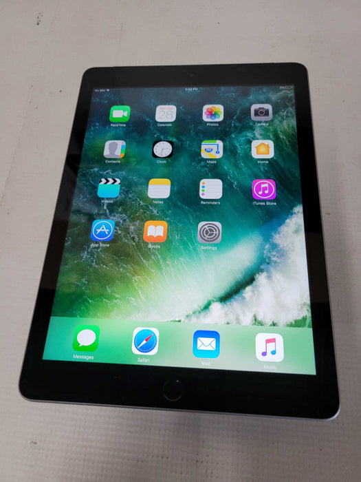 Apple iPad 5th Gen 128GB (A1823)