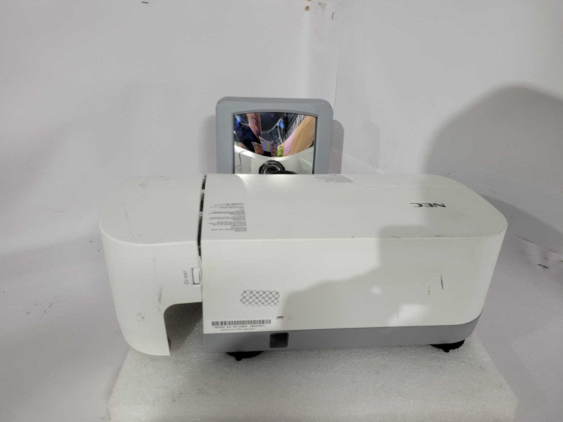 NEC NP-U300X DLP Projector Ultra Short Throw 3000 ANSI 1016 Used Lamp Hours !