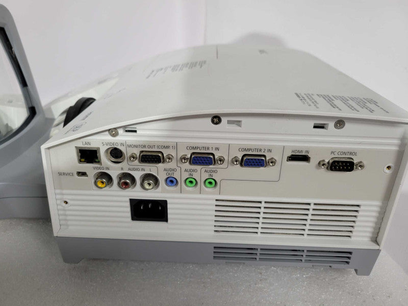 NEC NP-U300X DLP Projector Ultra Short Throw 3000 ANSI 1016 Used Lamp Hours !