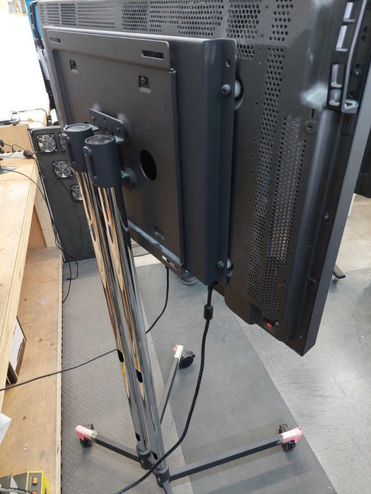 Panasonic LCD Tv Model: TH42PH-10
