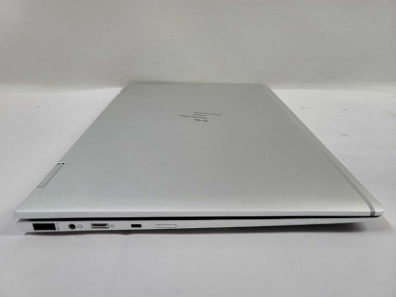 HP EliteBook x360 1040 G5 i7-8550@ 1.80GHz, 16GB DDR4, 156GB NVMe Î²