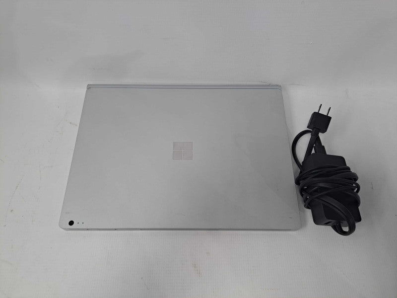Microsoft Surface Book 13.5\\" Intel Core i7-6600U 2.60 GHz 16GB RAM 512GB SSD