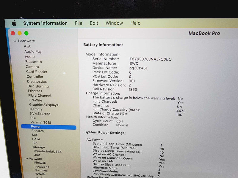 Apple Macbook Pro 2020 13\\" Core i5-1038NG7 @ 2.0GHz 16GB DDR4 500GB SSD (
