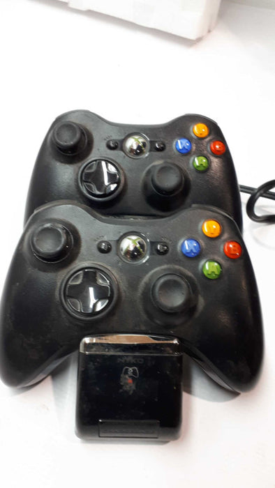 Microsoft Xbox Wireless Controller Set Of Two With Chargebase Charger &