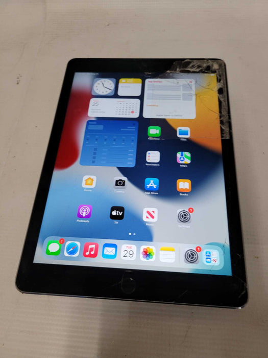 Apple iPad Air 2 64GB (A1567) - READ