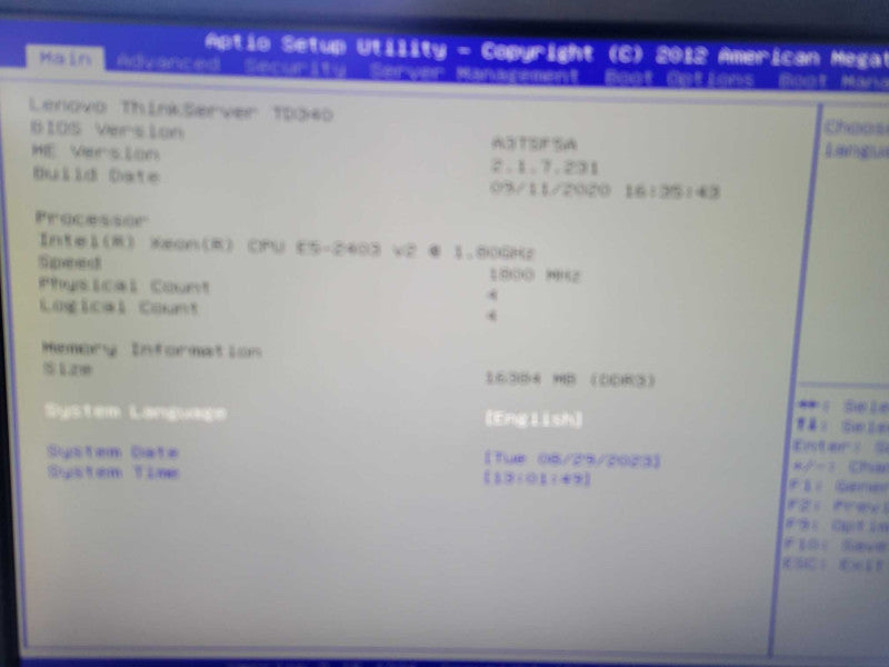 Lenovo ThinkServer TD340 - Xeon E5-2403 v2 | 32GB RAM | 9240 8i RAID | 2xPSU