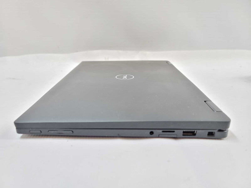 Dell Latitude 7390 2-in-1 i7-8350U @ 1.90GHz, 8GB DDR4, 256GB m.2 **READ Î²