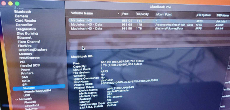 Apple MacBook Pro 16\\" 2019 TouchBar i9-9880H 32GB RAM RadeonPro 5500M 1TB SSD =