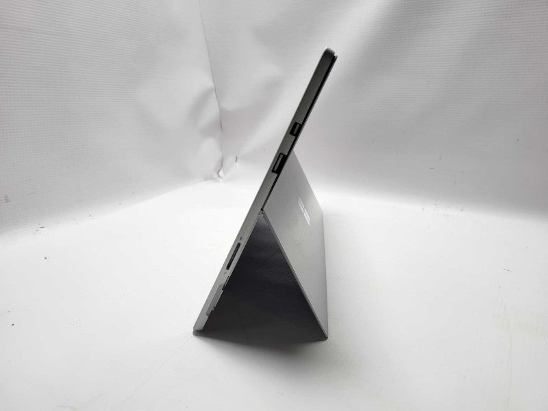 Surface Pro 5th Gen(1807) i5-7300U @ 2.6GHz 8GB RAM 256GB SSD READ Q$