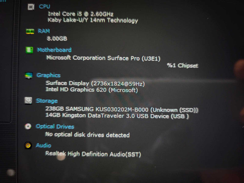 Surface Pro 5th Gen(1807) i5-7300U @ 2.6GHz 8GB RAM 256GB SSD READ Q$
