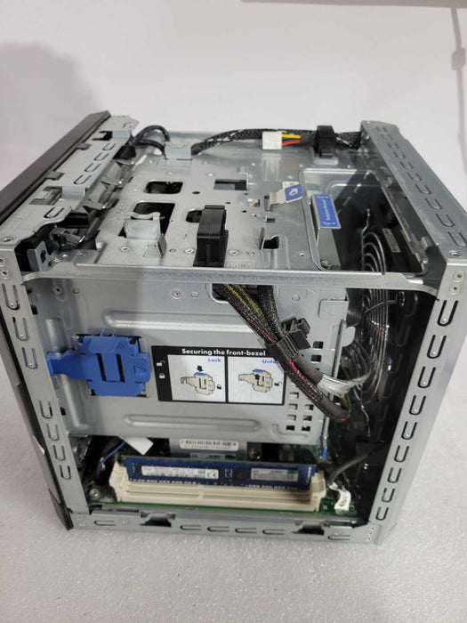 HP Proliant MicroServer Gen8 Xeon E3-1220L @ 2.30ghz / 8gb ram / B120i Raid !