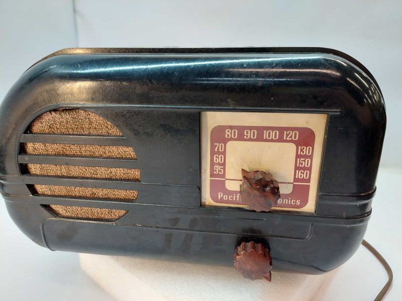 Vintage Pacific Electronics Tube Radio